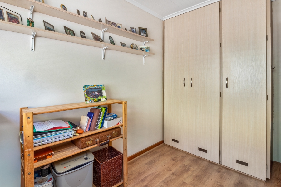 3 Bedroom Property for Sale in Brenton On Lake Western Cape